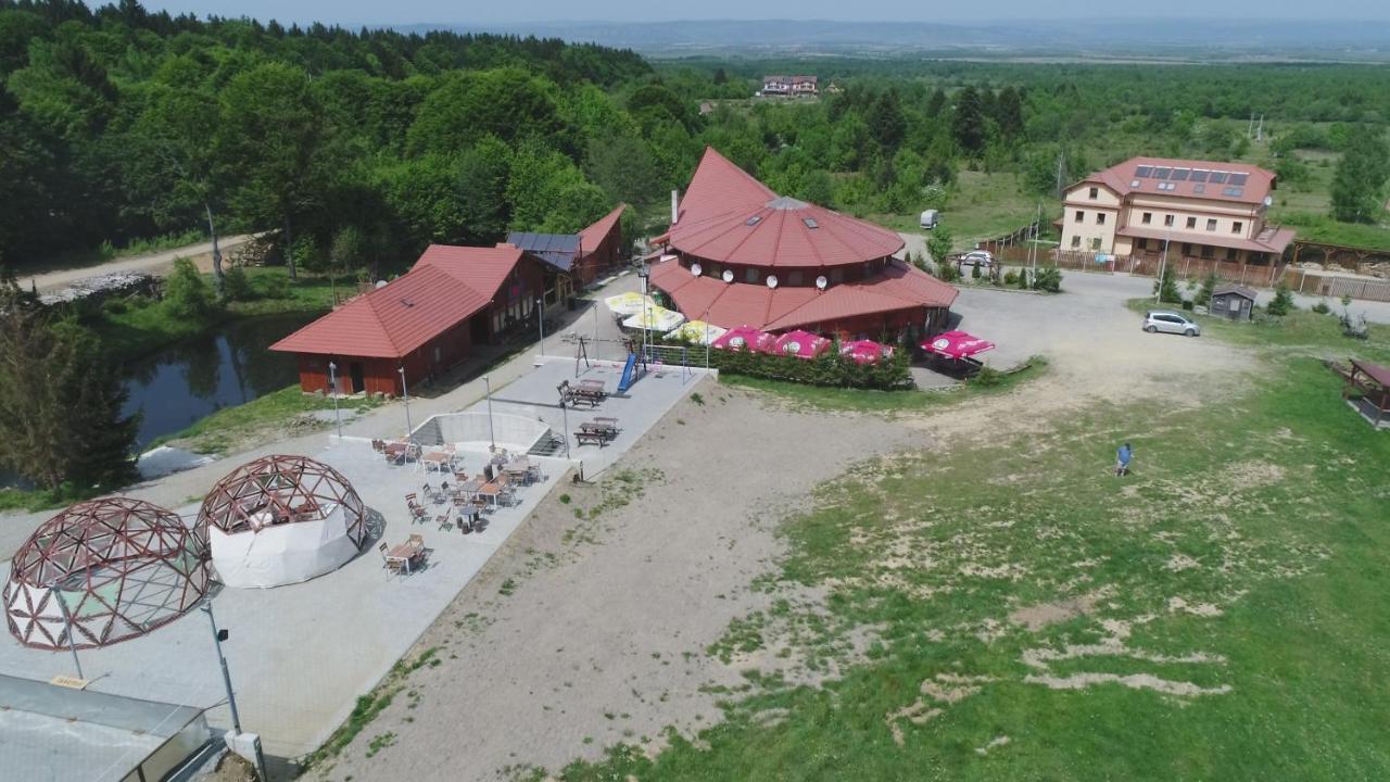 Pensiunea Casa Zmeilor Dragus Exterior photo